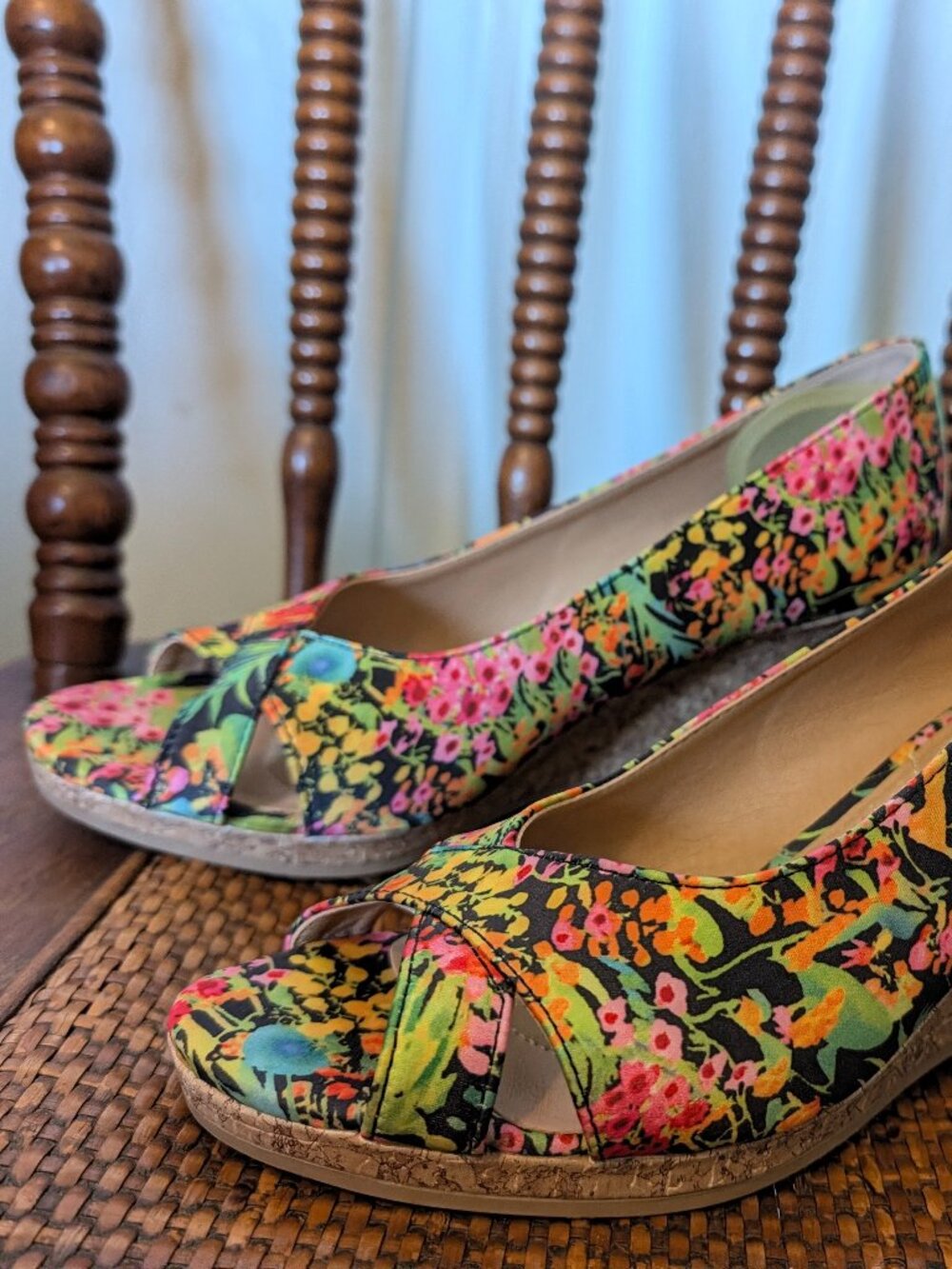 Size 6.5 Dexflex Comfort Cork Wedges